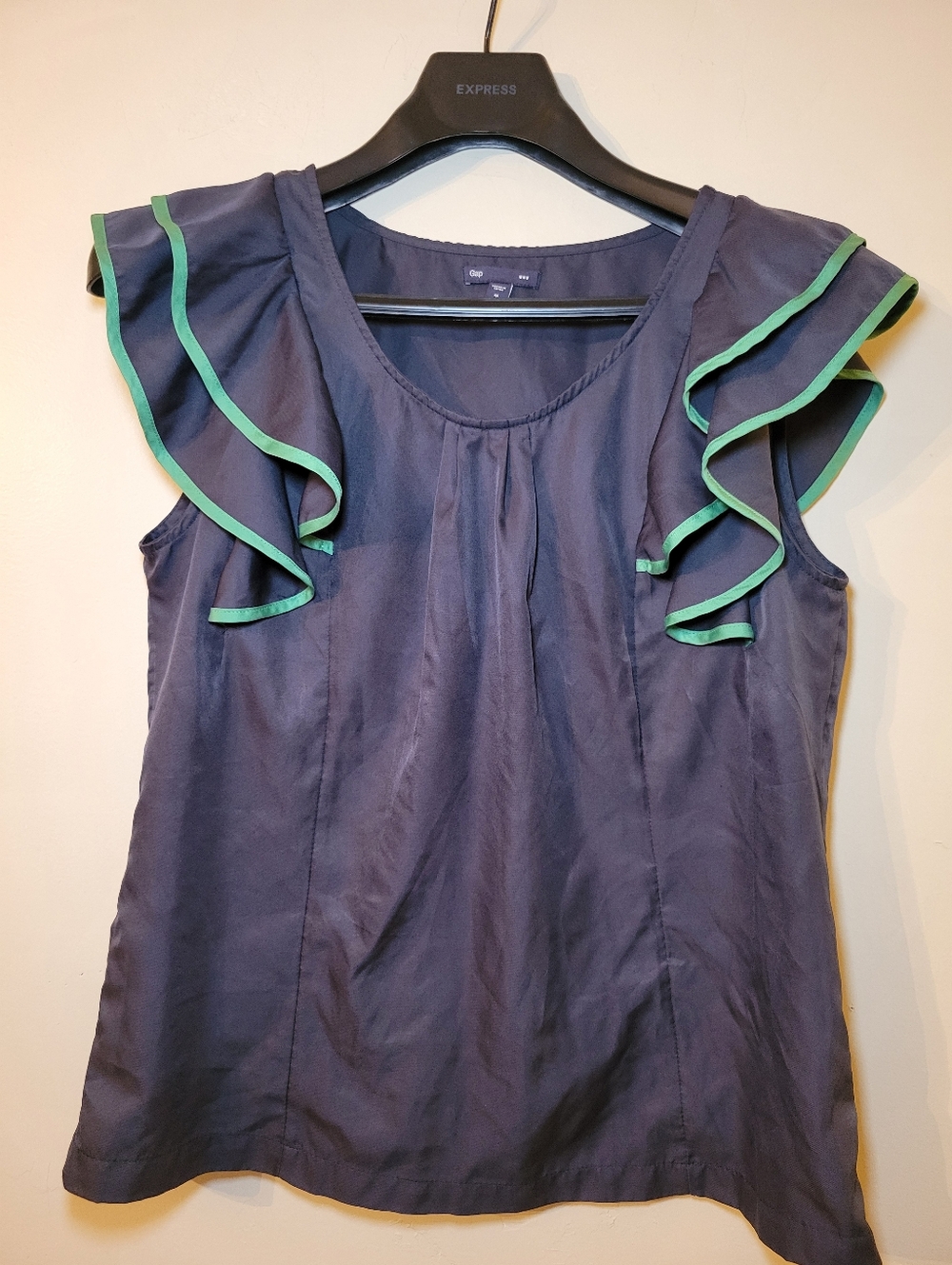 Gap Women's Short Sleeve Top, Size Medium, Navy, Flutter Sleeves, Casual, Boho